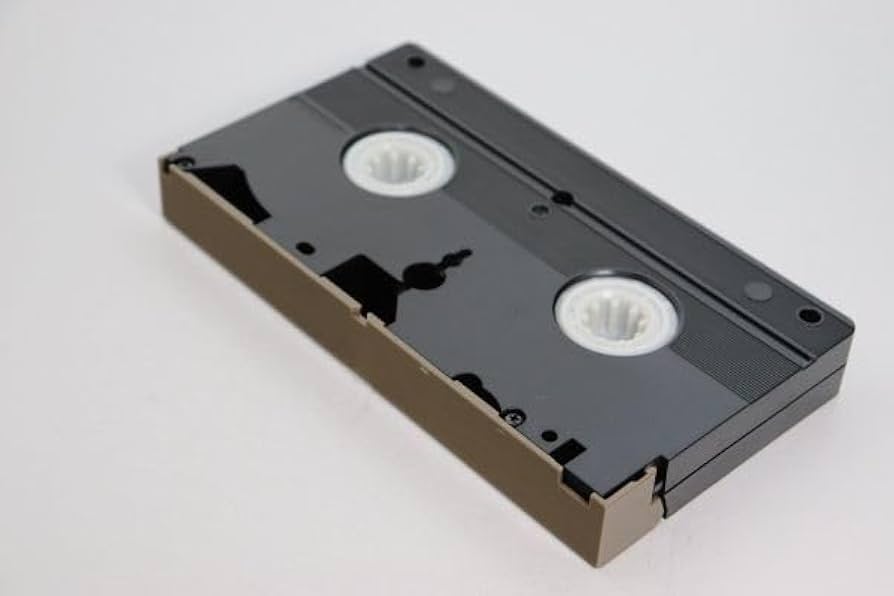 Amazon.co.jp: □ビデオ□VHS□おしゃれキャット□日本語吹替